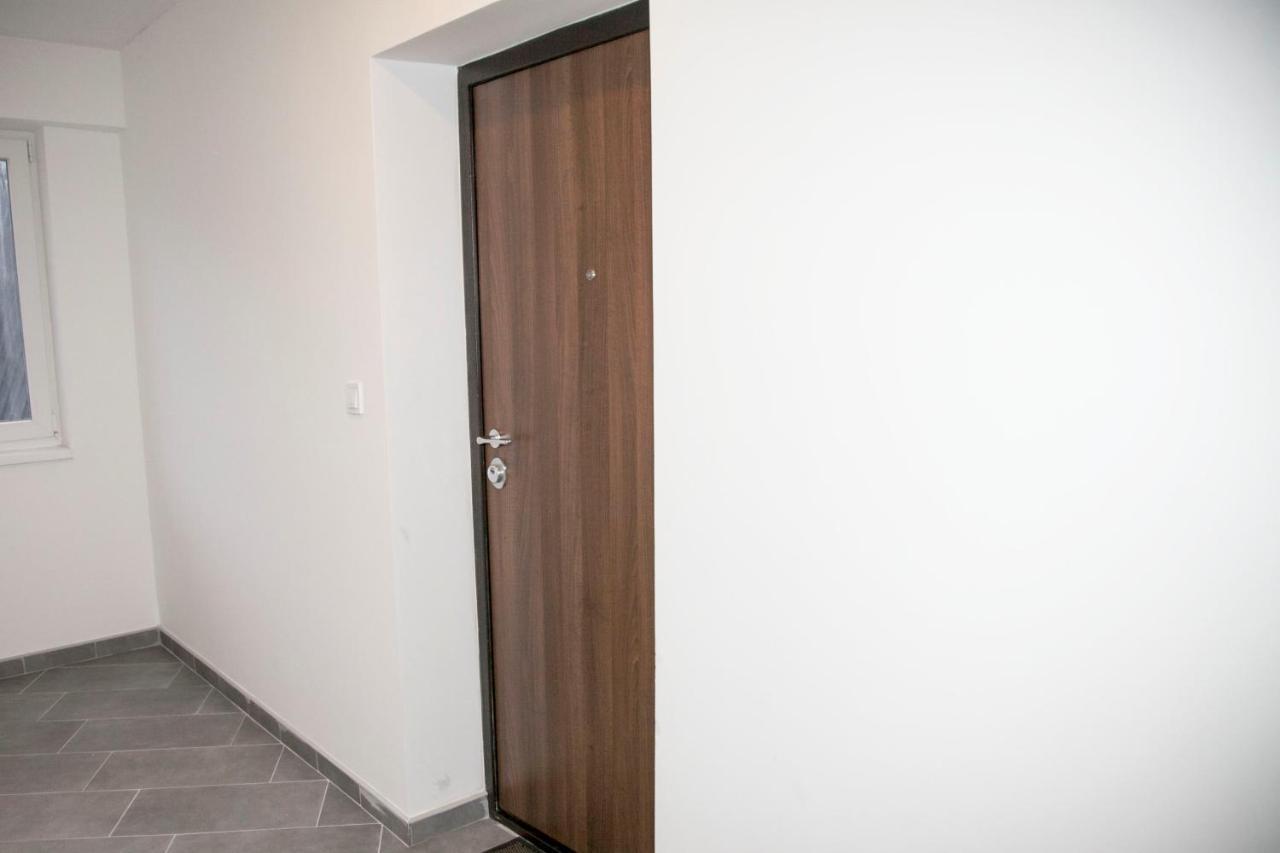 Apartment Yesa Травник Экстерьер фото